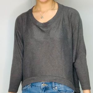 Tea and Rose grey top